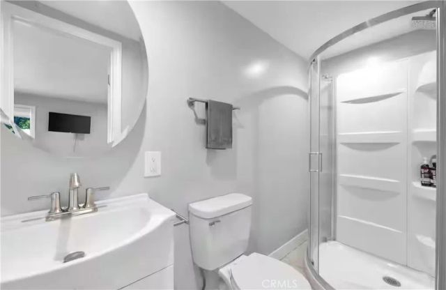 1657 S Garth Ave, Los Angeles, CA 90035