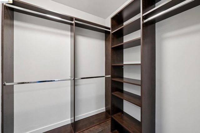 6465 San Pablo 203, Oakland, CA 94608