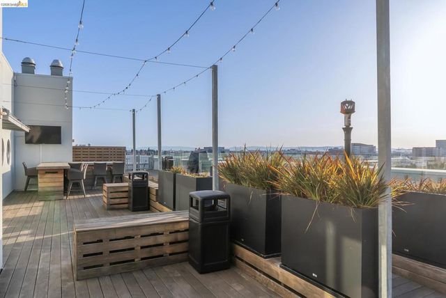 6465 San Pablo 203, Oakland, CA 94608