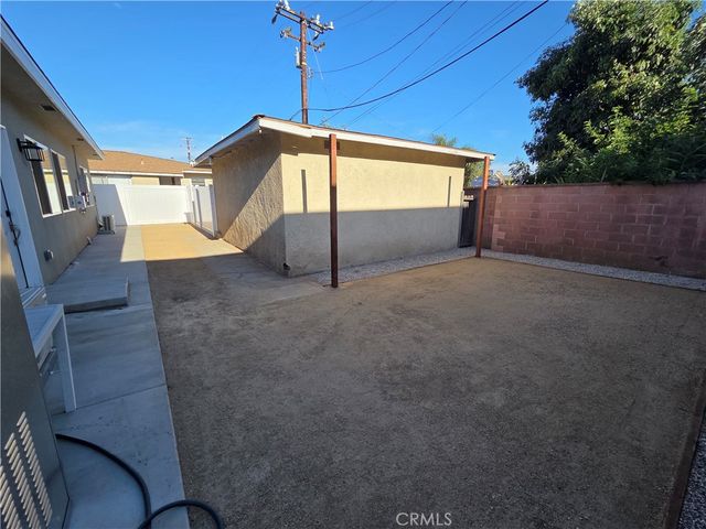 121 North Baymar B, West Covina, CA 91791