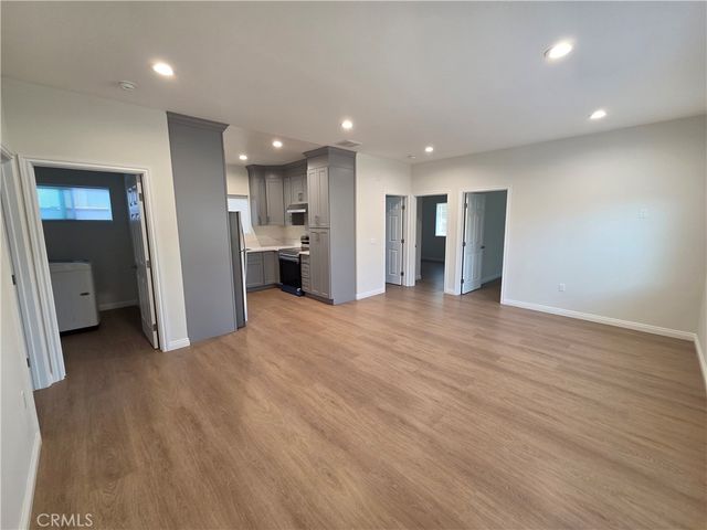 121 North Baymar B, West Covina, CA 91791