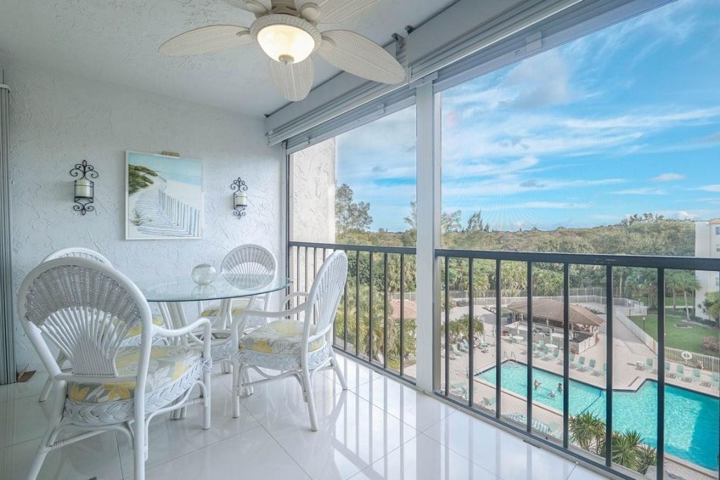 3930 Inverrary Boulevard 603-D, Lauderhill, FL 33319