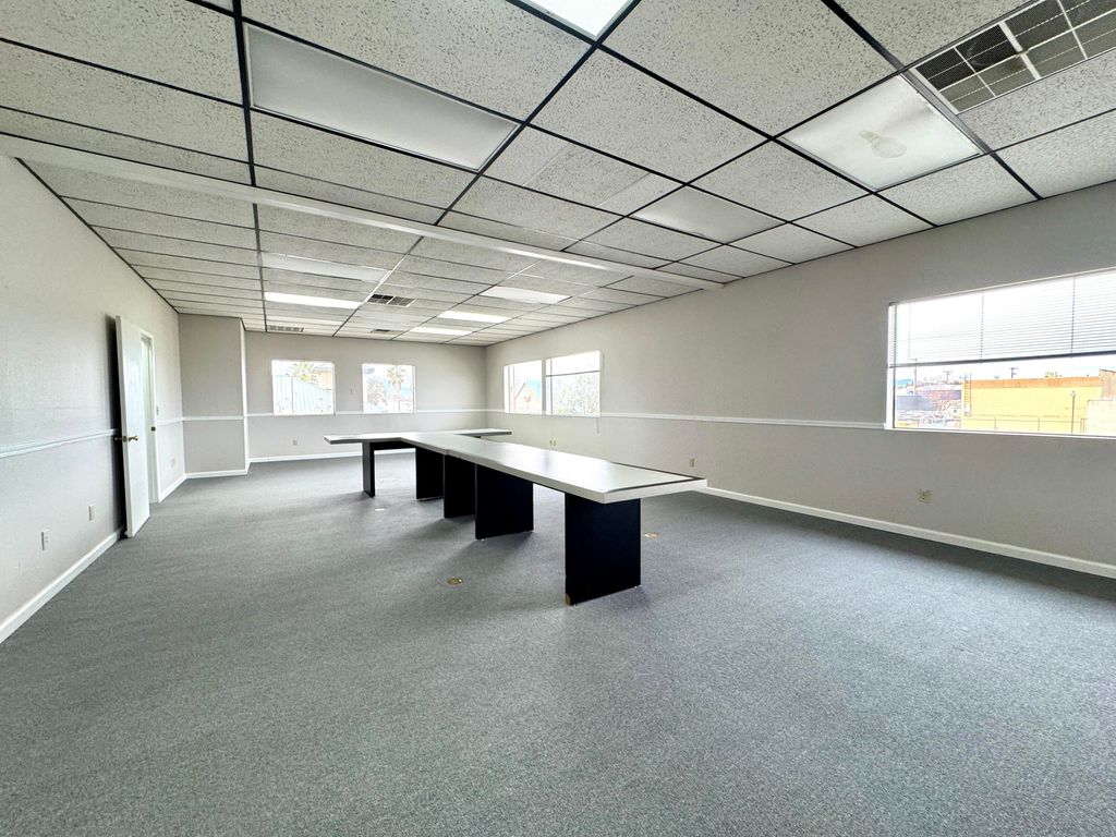 804 E Cypress Ave Avenue, Suite 200C, Redding, CA 96002