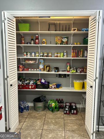 459 Prince Avenue, Swainsboro, GA 30401