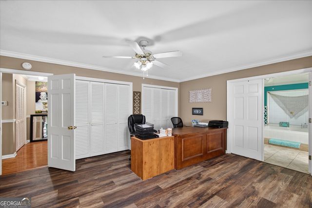 459 Prince Avenue, Swainsboro, GA 30401