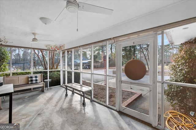 459 Prince Avenue, Swainsboro, GA 30401