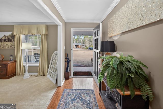 459 Prince Avenue, Swainsboro, GA 30401