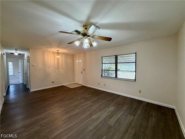 122 Roosevelt AVE, Lehigh Acres, FL 33936