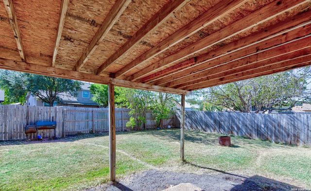 11410 RED FEATHER LN, San Antonio, TX 78245