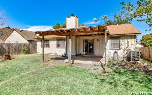 11410 RED FEATHER LN, San Antonio, TX 78245