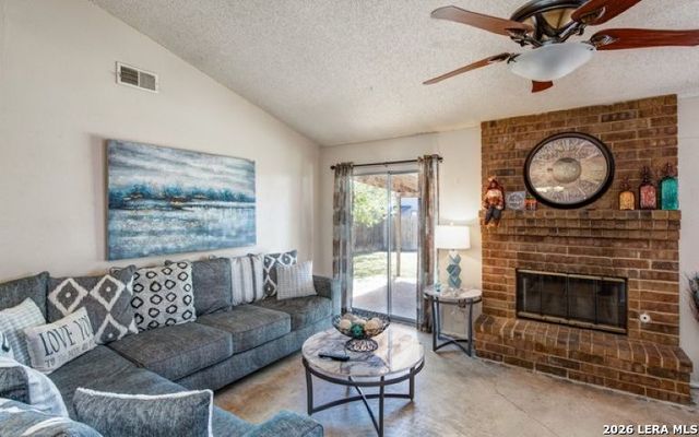 11410 RED FEATHER LN, San Antonio, TX 78245