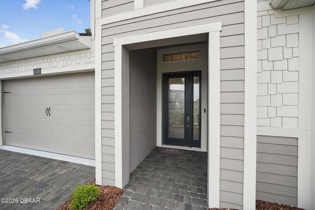128 Mosaic Boulevard, Daytona Beach, FL 32124