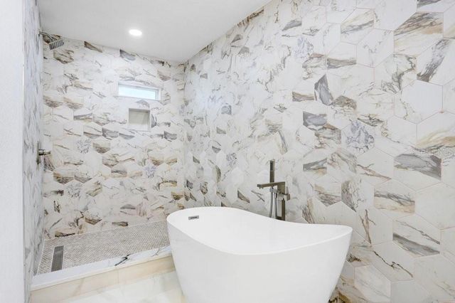 3039 SANDPIPER COURT, Clearwater, FL 33762