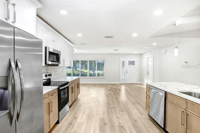 3039 SANDPIPER COURT, Clearwater, FL 33762