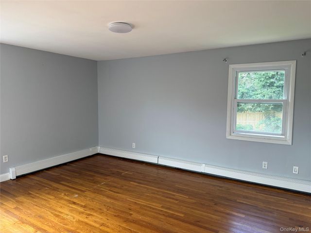 3123 Douglas Drive, Yorktown Heights, NY 10598