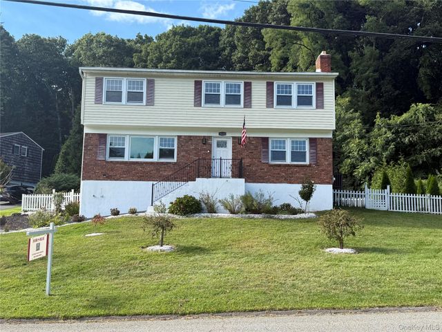 3123 Douglas Drive, Yorktown Heights, NY 10598