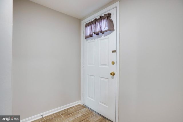 14507 SAINT GERMAIN DR, Centreville, VA 20121