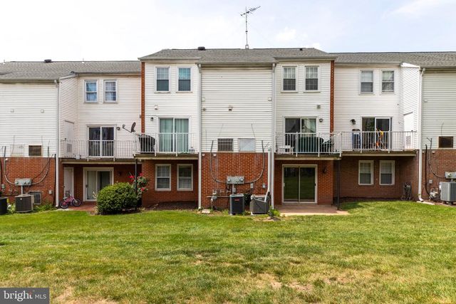 14507 SAINT GERMAIN DR, Centreville, VA 20121