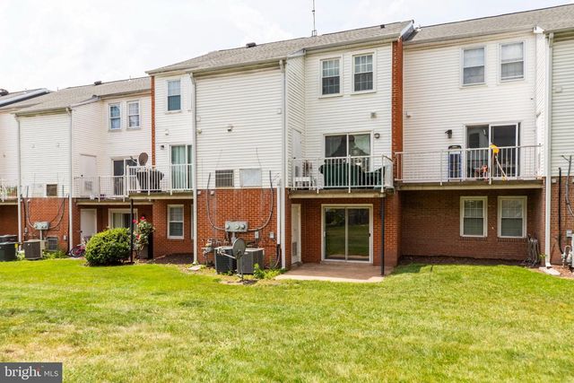 14507 SAINT GERMAIN DR, Centreville, VA 20121