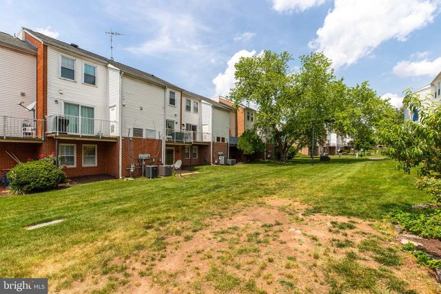14507 SAINT GERMAIN DR, Centreville, VA 20121