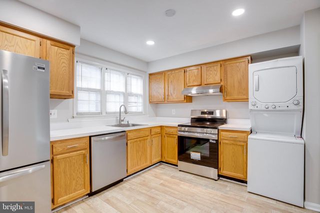 14507 SAINT GERMAIN DR, Centreville, VA 20121