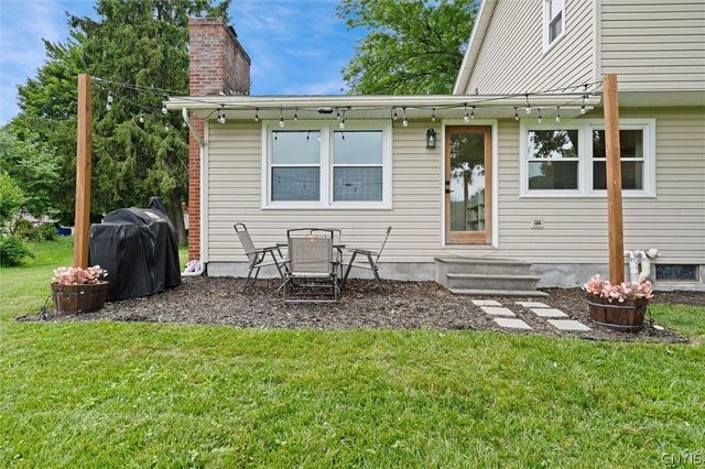 5 Overbrook Lane, Lysander, NY 13027