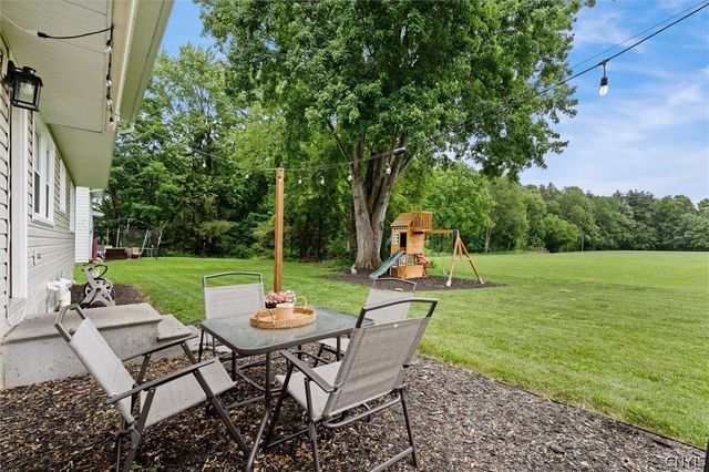 5 Overbrook Lane, Lysander, NY 13027