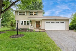5 Overbrook Lane, Lysander, NY 13027