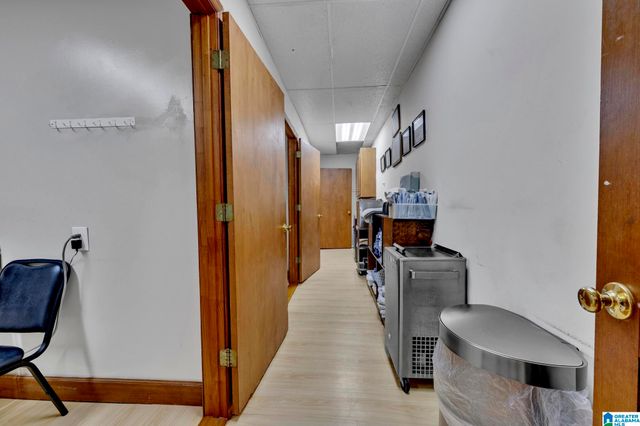 206 MAIN STREET N, Warrior, AL 35180