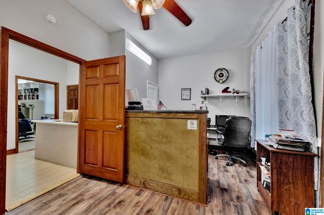 206 MAIN STREET N, Warrior, AL 35180