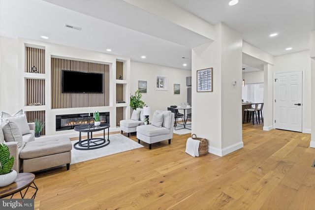 2530 HARLEM AVE, Baltimore, MD 21216