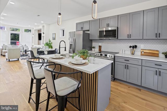 2530 HARLEM AVE, Baltimore, MD 21216