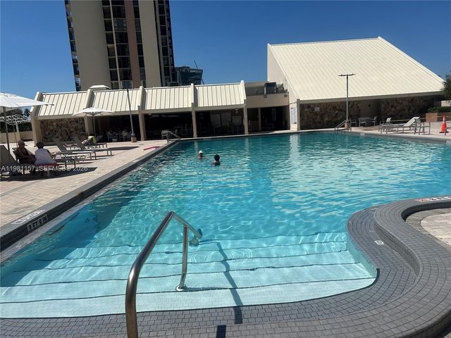20301 W Country Club Drive 1224, Aventura, FL 33180