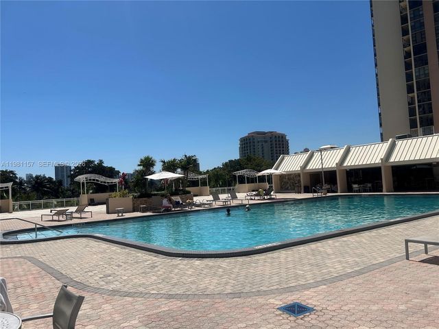 20301 W Country Club Drive 1224, Aventura, FL 33180