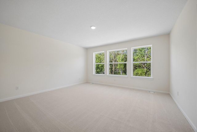 6160 Everest Court N, Plymouth, MN 55446