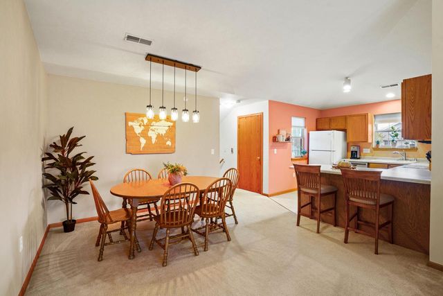 18425 Emerald DRIVE #G, Brookfield, WI 53045