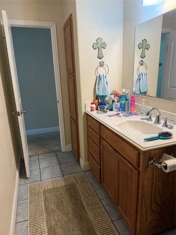 2520 Emerald Forest Drive, Burleson, TX 76028