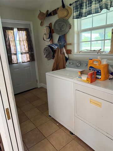 2520 Emerald Forest Drive, Burleson, TX 76028