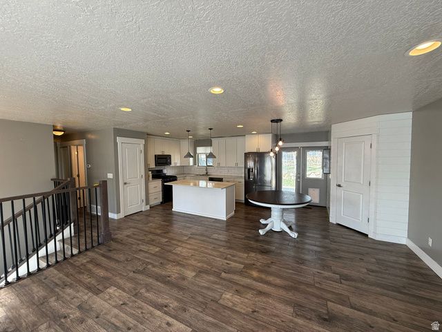 668 E 3050 N, North Ogden, UT 84414