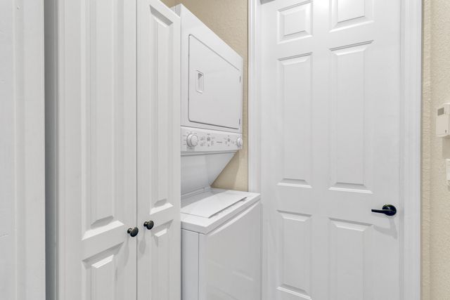 9975 E Villa Circle, Vero Beach, FL 32966