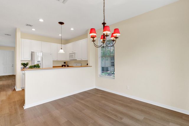 9975 E Villa Circle, Vero Beach, FL 32966