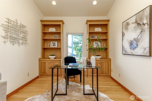 6121 Madrona Drive NE, Tacoma, WA 98422
