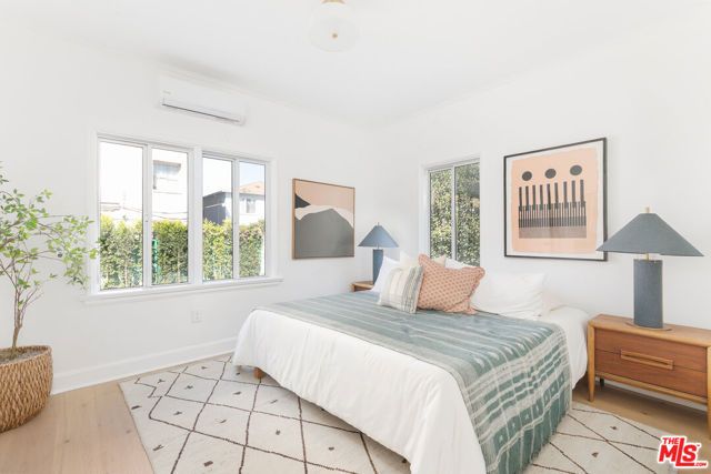 1221 5th Avenue 1, Los Angeles, CA 90019