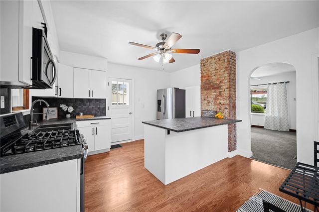 147 E Virginia Ave, Munhall, PA 15120