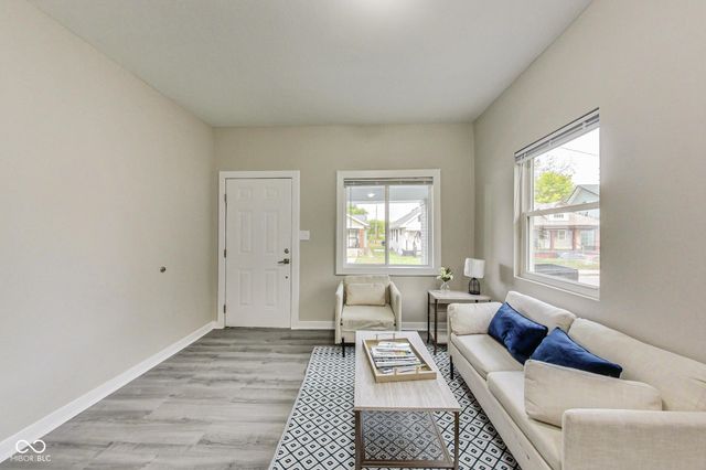 2820 Indianapolis Avenue, Indianapolis, IN 46208