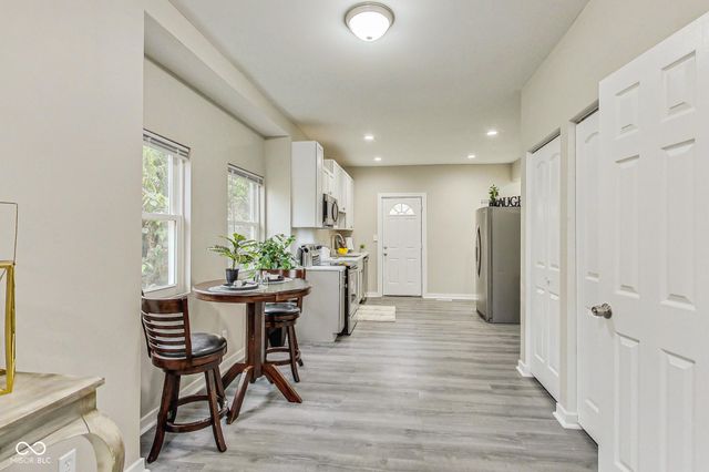 2820 Indianapolis Avenue, Indianapolis, IN 46208