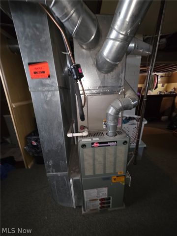 1566 E 195th Street, Euclid, OH 44117