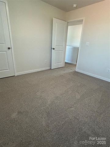 119 Mary Locke Way, Statesville, NC 28677