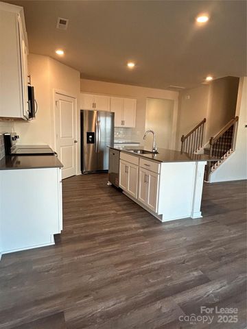 119 Mary Locke Way, Statesville, NC 28677