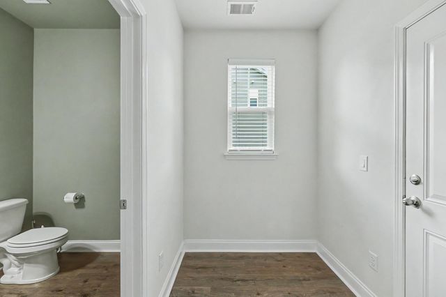 140a Knight Avenue, Summerville, SC 29483